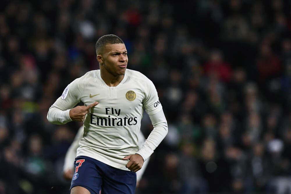 每体：拉斯帕尔马斯多次拒售马尔莫尔，这导致巴萨将错失500万欧